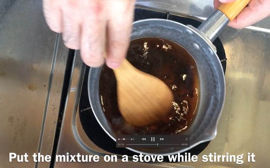 Once the ingredients start to thicken into a syrup, it is time to top your chinpin!