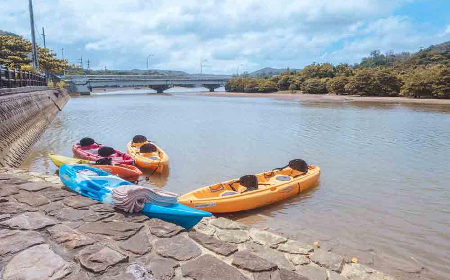 canoes