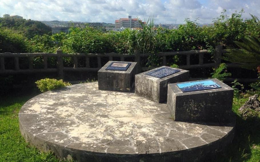 Toguchi Beach - landing monument (U.S. Marine Corps).