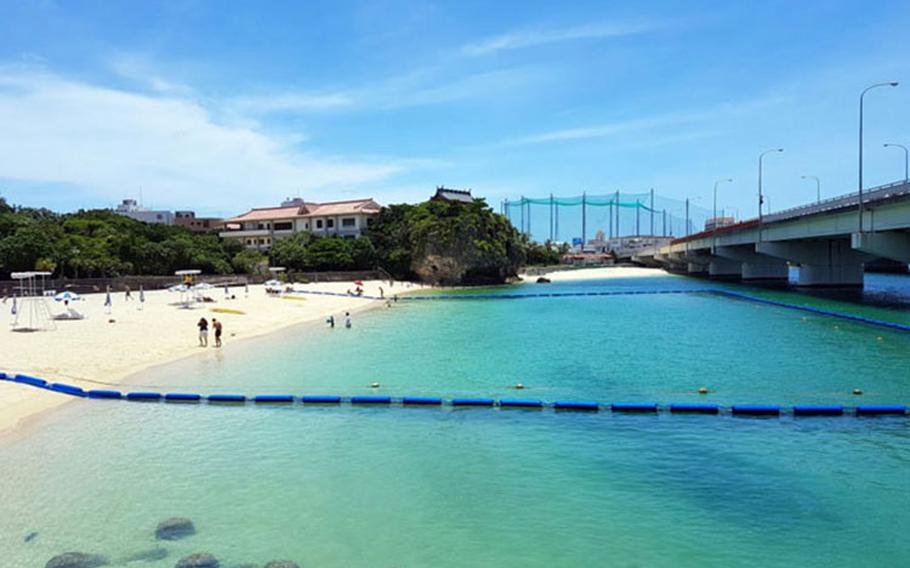 Naminoue Beach is perfect for swimming