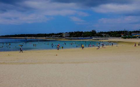 Emerald Beach: A Pristine Beach At Ocean Expo Park 